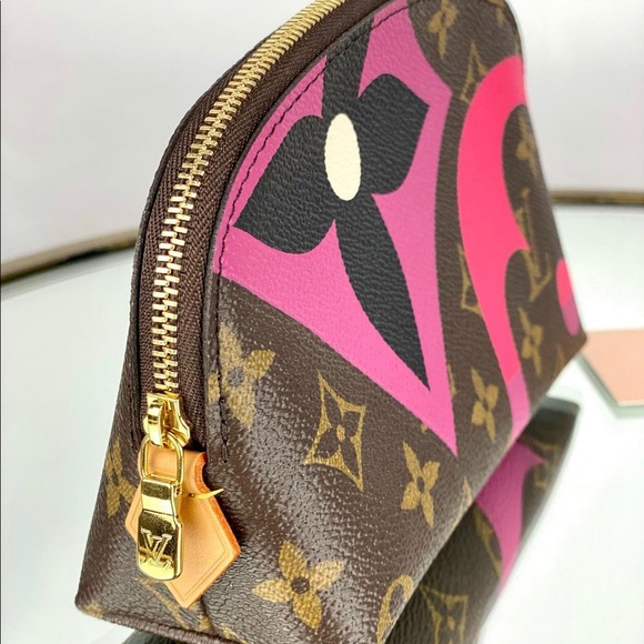 Cosmetic Pouch“Game On” - Picture 3 of 5